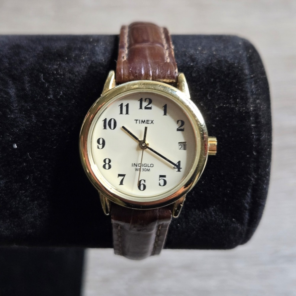 Timex Indiglo Women's Watch Gold Tone Cream Dial Brown Leather Strap Working 6.5